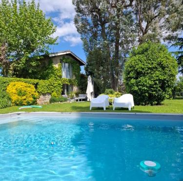 Maison vue sur le vercors piscine privee