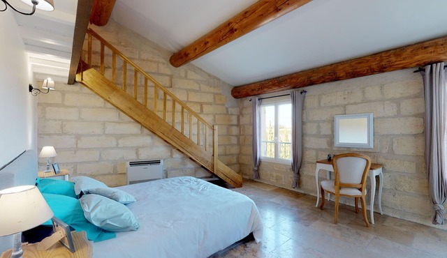 Mas de Guiguite : Clim, Calm & Garden in Provence
