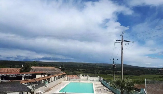 Mobil-home | Premium | 2 Bedrooms | 4/6 persons | Raised terrace | A/C in Villeveyrac