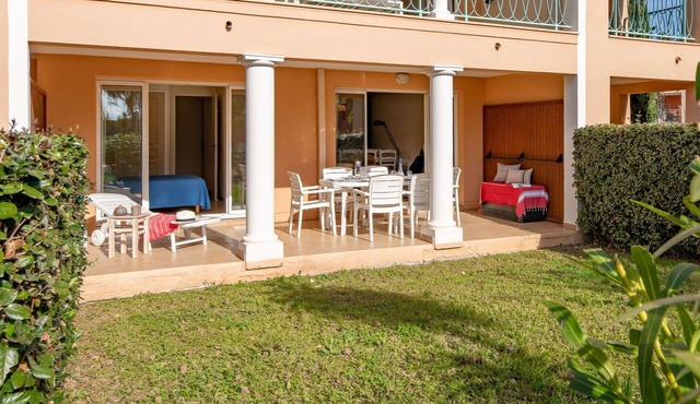 Nice apartment for 6 guests with pool, A/C, WIFI, TV and terrace