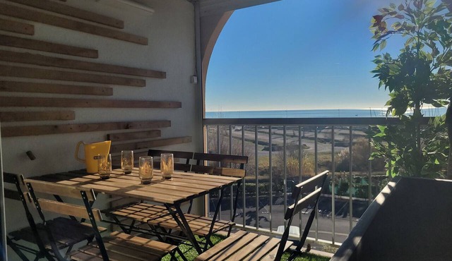 Palavas, Charming F2, A/C, Parking, Wi-Fi, Near Beach