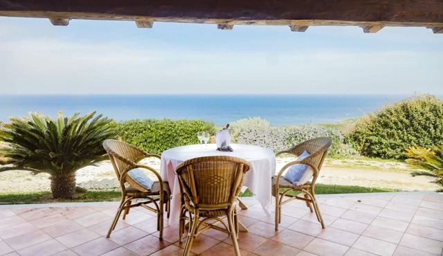 PANORAMIC VILLA ON THE GULF OF 'ASINARA, NATURE AND RELAXATION. in CASTELSARDO