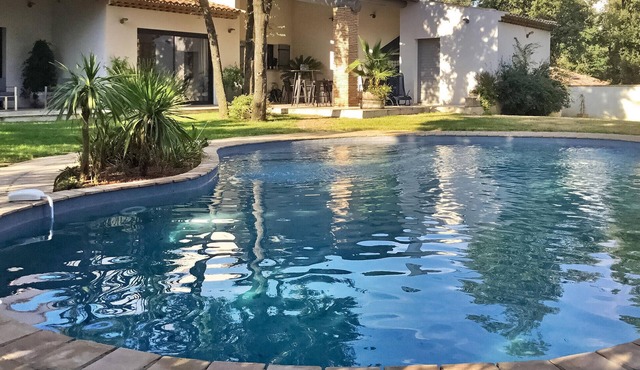 Pet friendly home in Uchaux