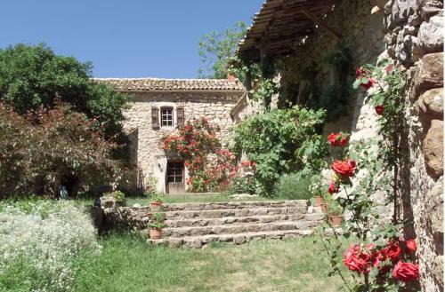 Petite Maison Dalberto Val Maravel in Val Maravel