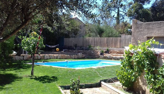 PRETTY PROVENCAL VILLA WITH POOL AND SEA VIEW