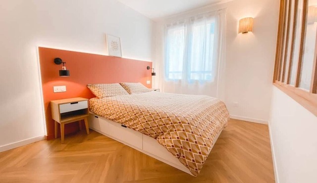 Renovated, Cozy Air-Conditioned Apartment near the Old Port