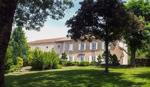 Sainte Germaine Vacation Rental "La Ferme (8 people)"