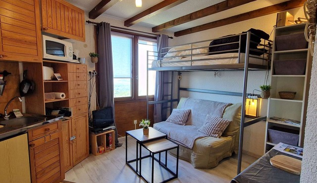 Ski-In/Ski-Out Studio for 2-3 in Saint-Michel-de-Chaillol