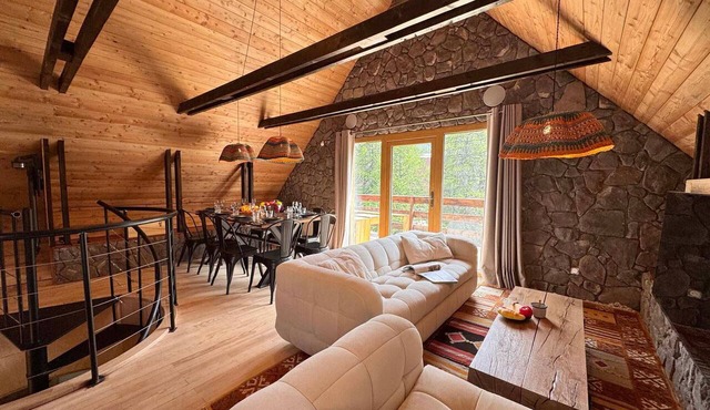 Spacious chalet - 10 guests