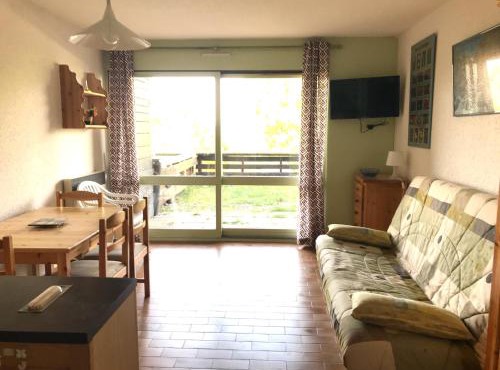 studio 4 personnes rez de jardin a Ancelle 05260 in Château-dʼAncelle