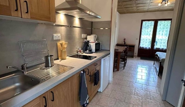 Studio B* Ferme du Port d'Enveaux* bord Dordogne in Saint-Vincent-de-Cosse