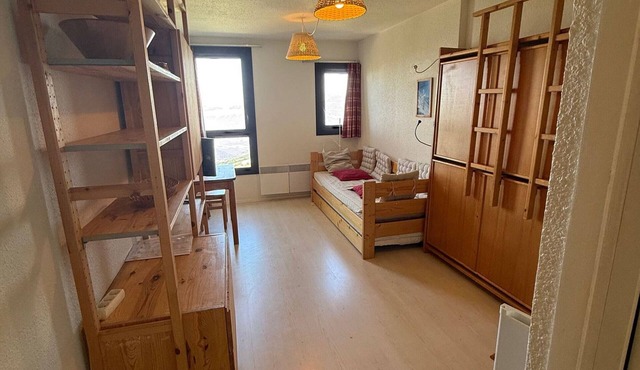 Studio for 3, slopeside in Les Adrets in Les Adrets-Prapoutel
