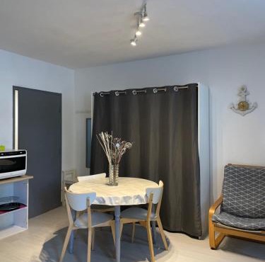 Studio La source in Rochefort