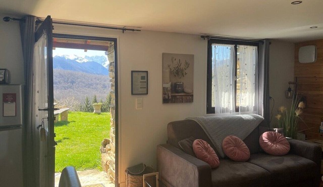 Studio-Mountain view-Private Bathroom in Aleu