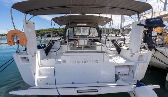 Sun-Kissed Sailing Adventure in Provence-Alpes-Côte d'Azur