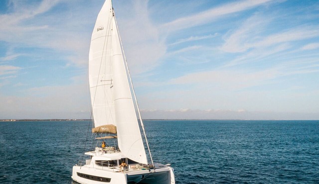 Sun-Kissed Sailing Adventure in Provence-Alpes-Côte d'Azur