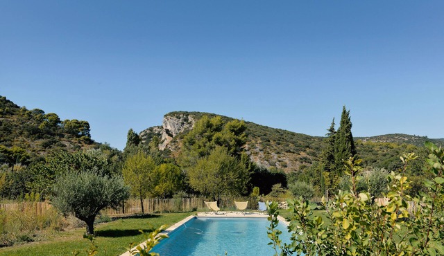 Terrace apartment at the foot of the Luberon hills in Lourmarin