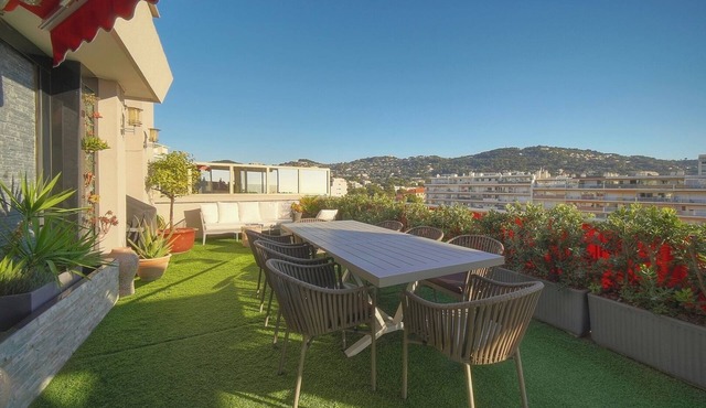 Upstays Penthouse Terrace 150m² Lerins View