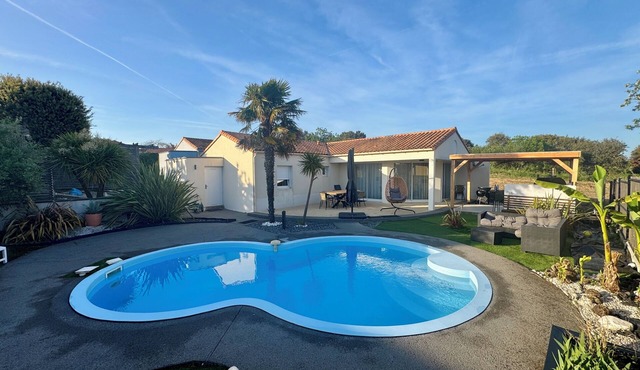 Villa 4 stars de 80m² avec piscine Privée et Chauffée - 3 ch, 2sdb - 6 pers