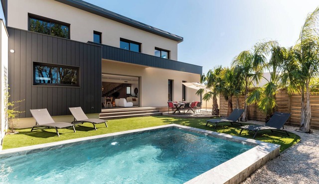 Villa Amphitrite Share, beach & happiness