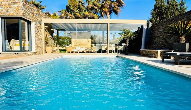 Villa Cardelin, Chambre privée, proche Aéroport et Airbus,