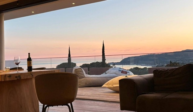 VILLA CASSIS, SEA VIEW & CAP CANAILLE, PRIVATE POOL