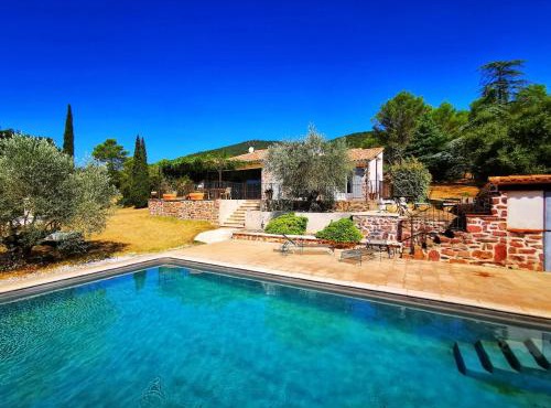 Villa d'exception dans domaine viticole