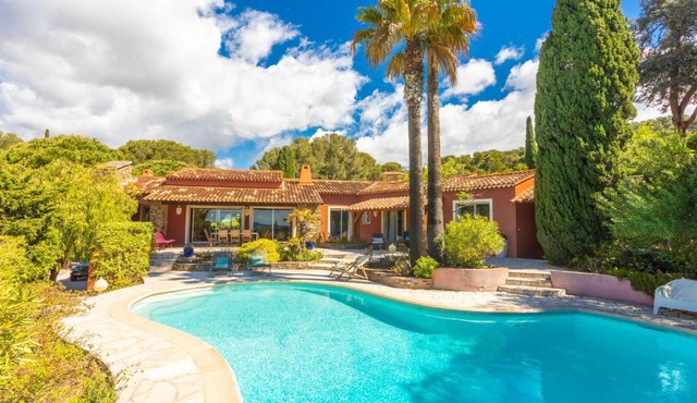 Villa Face À Porquerolles