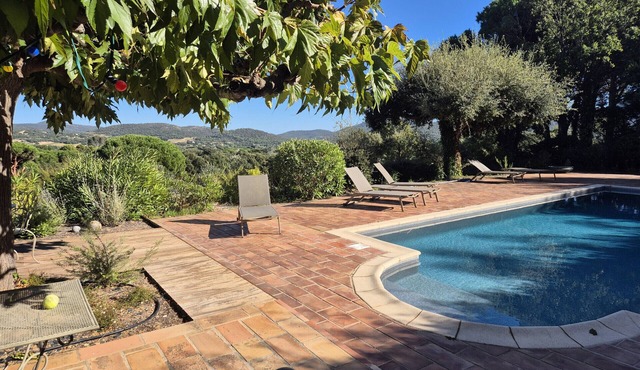 VILLA LE PIGEONNIER WITH PRIVATE POOL