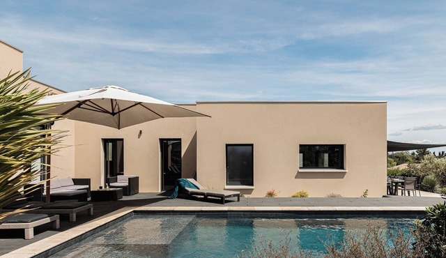 Villa Leshautsduluberon- Quiet, private pool, Luberon