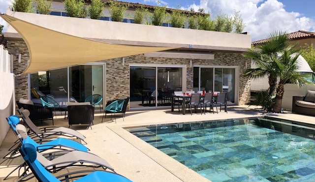 Villa luxe, 5 suites parentales, piscine, jacuzzi