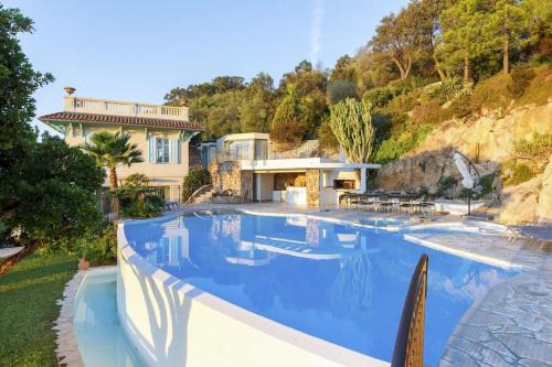 Villa Oneiro, vue imprenable à Théoule-sur-mer