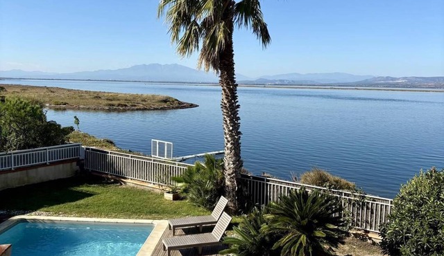 Villa private swimming pool superb view lake leucate 8JBART580