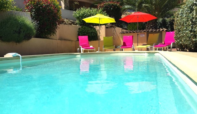 VILLA WITH HEATED POOL and ocean view - Margaux Villa in Propriano