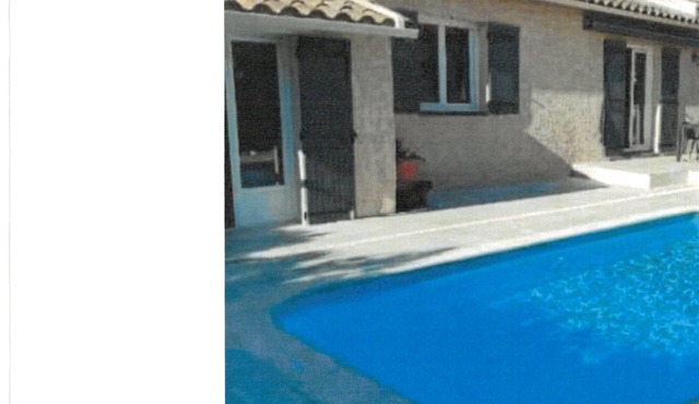 Villa with pool between Alpilles and Luberon
