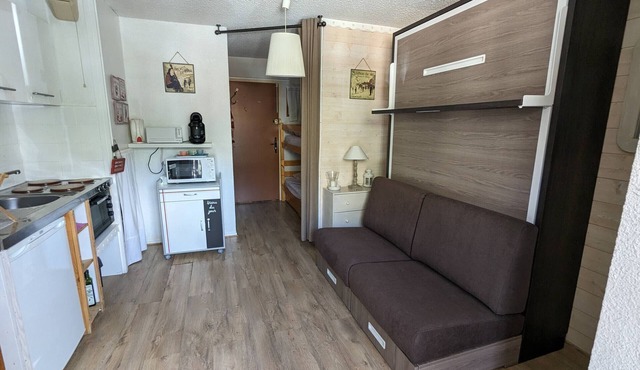 West-facing studio cabin for 3 in Valloire