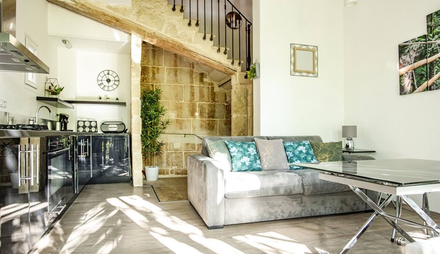 Whole house 70m² with terrace, Petite Camargue in Vauvert