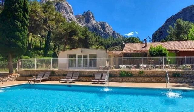 ZEcamping 4* piscine chiens acceptés locatif clim 22m2 4 pers