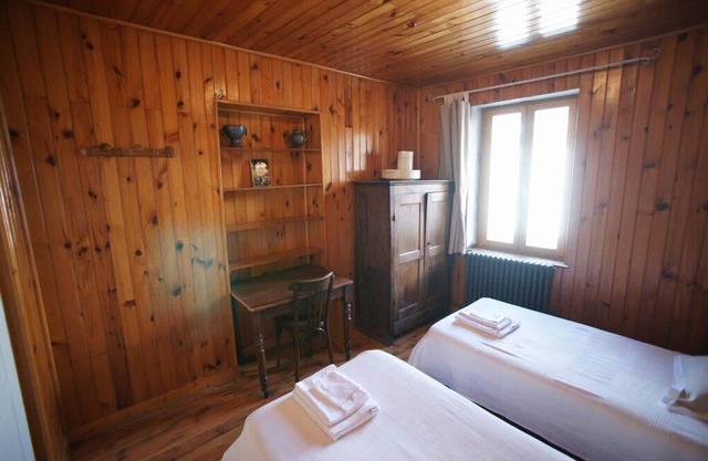 Chez Jean Pierre - Bedroom in a 17th century house - n ° 4