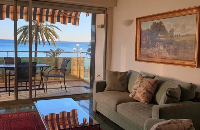 nice view Facing the sea . free parking