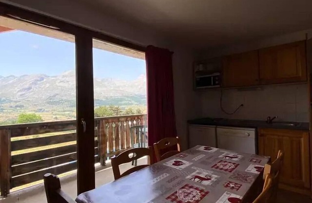 La Crête Du Berger Pièces Pour Personnes 