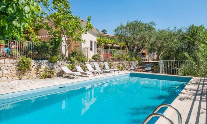 Speracedes House | 200 m² House ∙ 3 bedrooms ∙ 7 guests