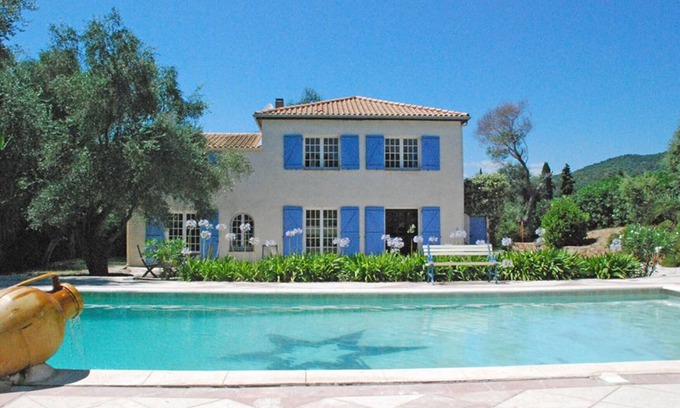 Les Restanques Villa | 200 m² Villa ∙ 5 bedrooms ∙ 10 guests