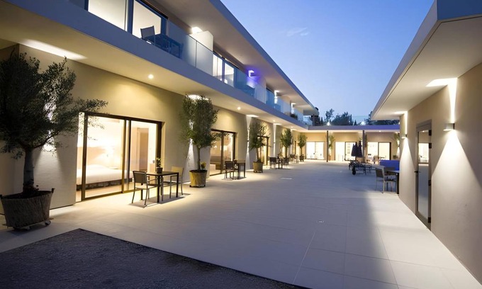Valbonne Apartment | 58 m² Serviced apartment ∙ 2 bedrooms ∙ 127 guests