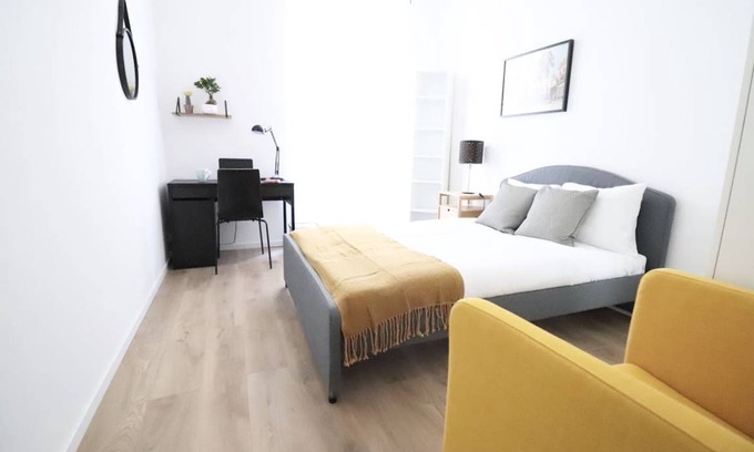 Nice City Centre Resort | 95 m² Private room ∙ 1 bedroom ∙ 1 guest