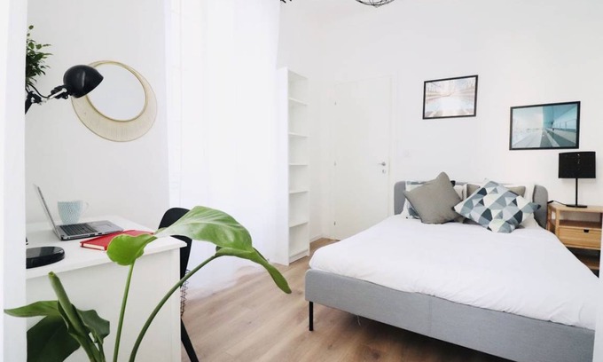 Nice City Centre Resort | 95 m² Private room ∙ 1 bedroom ∙ 1 guest