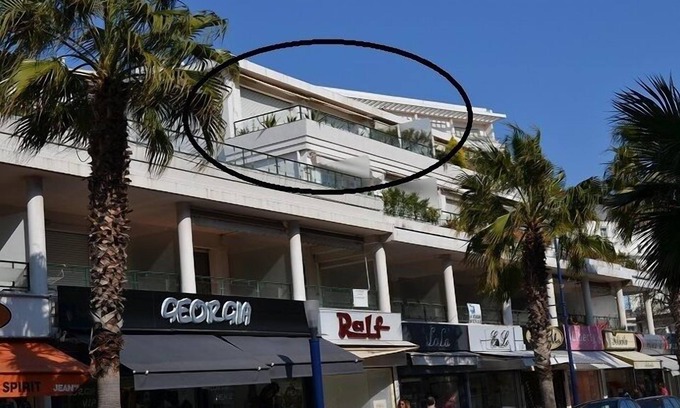 Juan-les-Pins Apartment | Air-conditioned apartment with terrace, beach at 50m, 1 bedroom, 5/7 people
