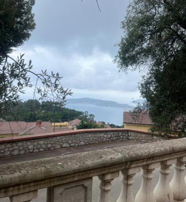 Eze Apartment | Bas de villa vue mer Eze village
