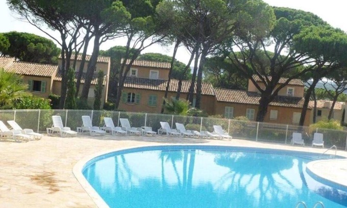 Gassin Apartment | GASSIN/LES PARCS DE LONGAGNE: 3-BEDROOM HOUSE IN SECURE DOMAIN WITH POOL
