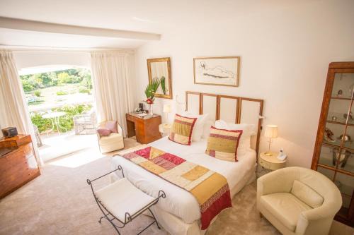 Grimaud Hotel | Hotel Le Verger Maelvi